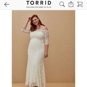 NWT Torrid Ivory Lace Off Shoulder Fit & Flare Wedding Dress